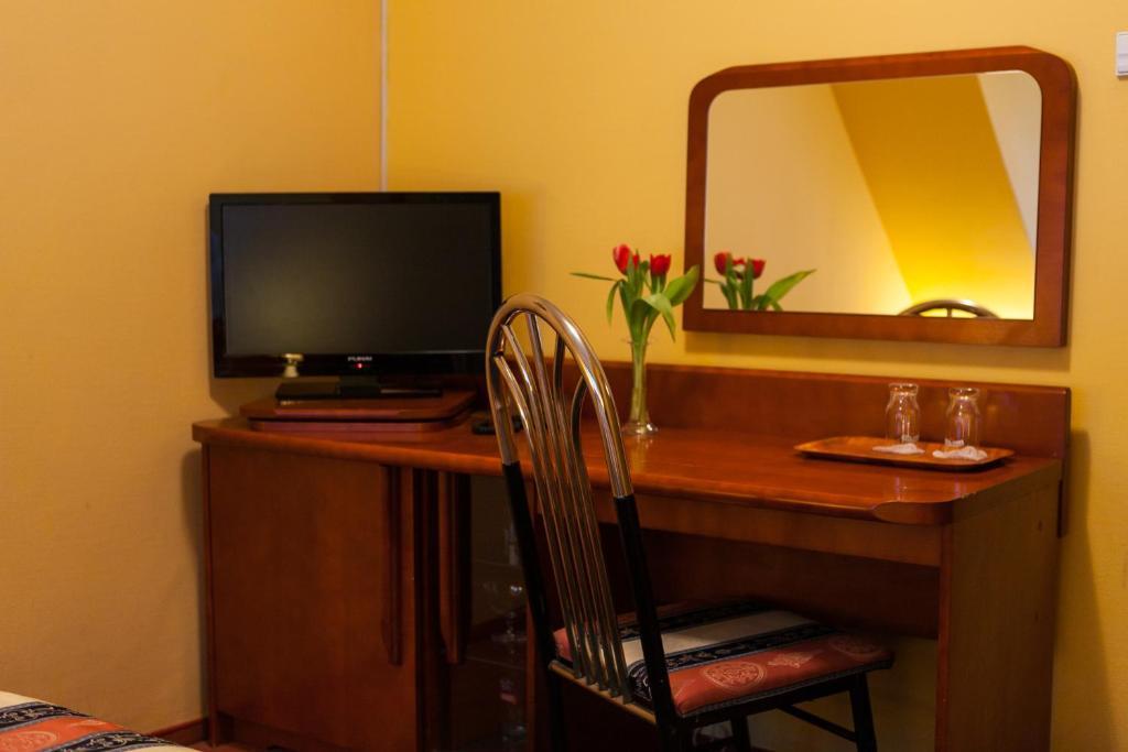 Hotel Rebajlo Піла Екстер'єр фото